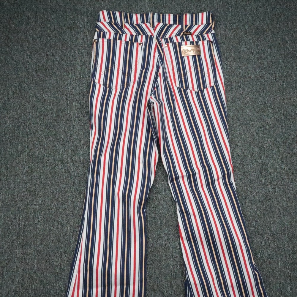 Wrangler Jeans Womens 30x32 Blue White Red Lainey Wilson Stripe Bell Bottom Wide - Picture 4 of 12